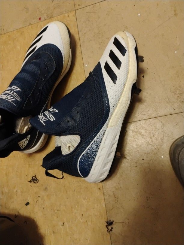 Adidas Cleats Size 11