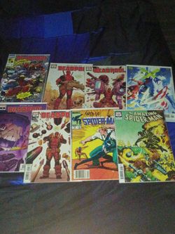 Deadpool comic book lot of 8