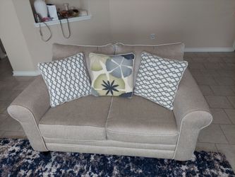 Sofa Couch & Loveseat