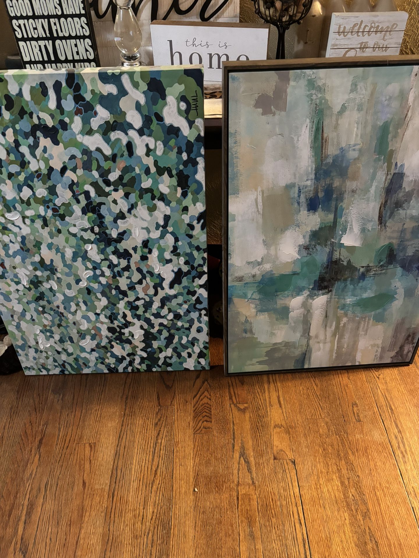 Canvas Wall Decor Lot Both 24x36