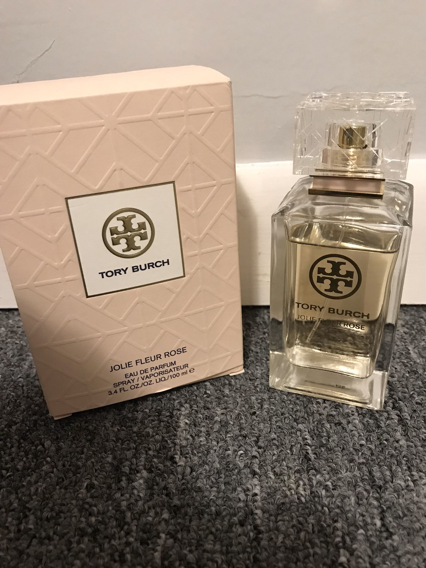 Tory Burch woman’s perfume