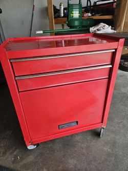 Red Rolling 3-Drawer Tool Cabinet - Good Condition