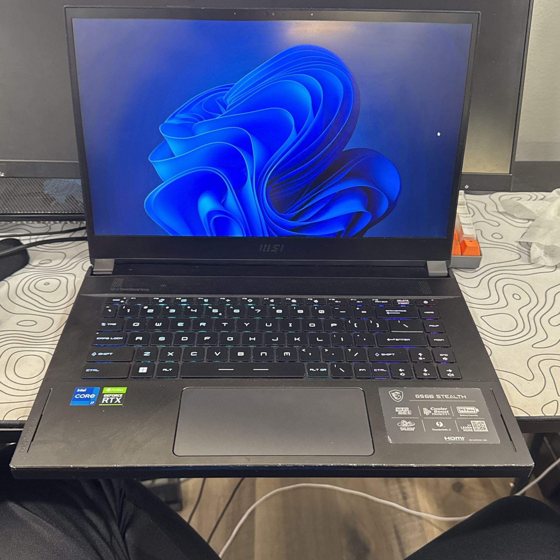Gaming Laptop Nvidia 3060 Intel i7-11800H. 240hz Display Ultra Thin