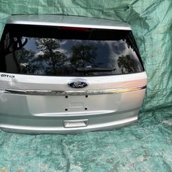2014 Ford Explorer, OEM Tailgate/trunk,