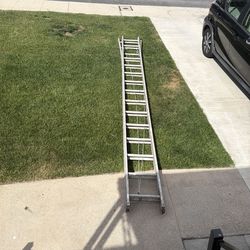 30 ft extendable ladder