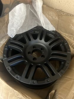 (4) American Off-road Bunker 