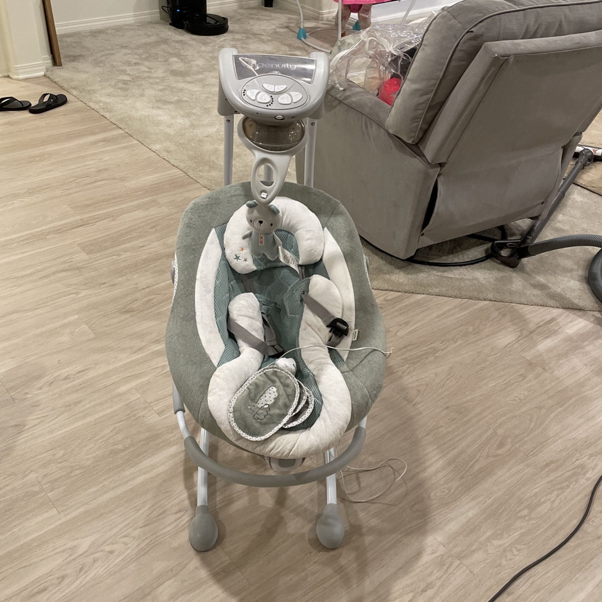 Like New Baby Swing!