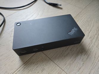 Lenovo docking station