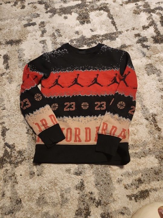 Nike Air Jordan Christmas Sweater Boys SMALL Black Fair Isle AOP 23 Jumpman Crew