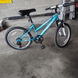 Girls Huffy Highland 6 Speed For Sale