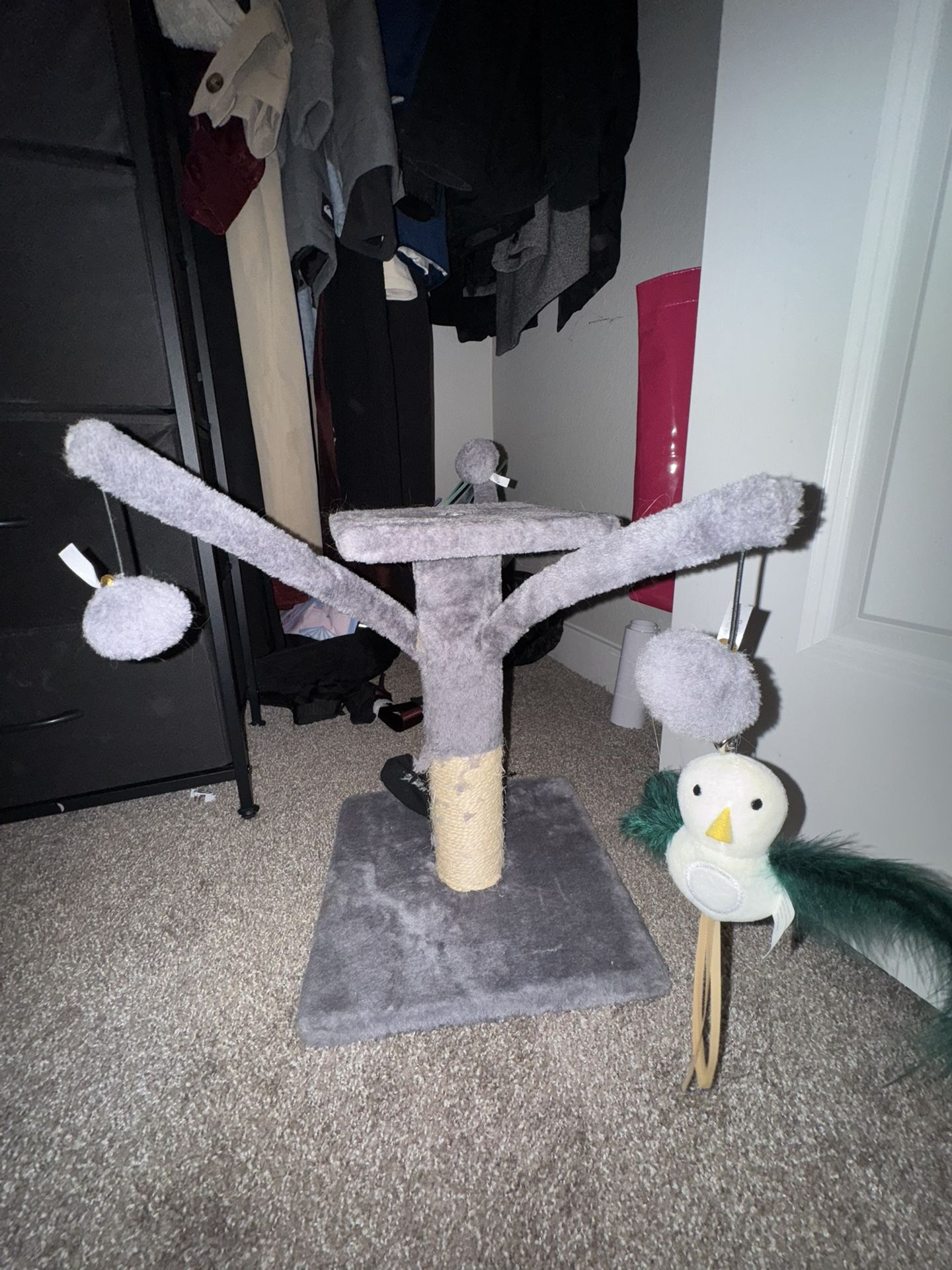 Cat Toys, Small Tree