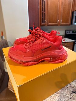 Balenciaga triple s size 43