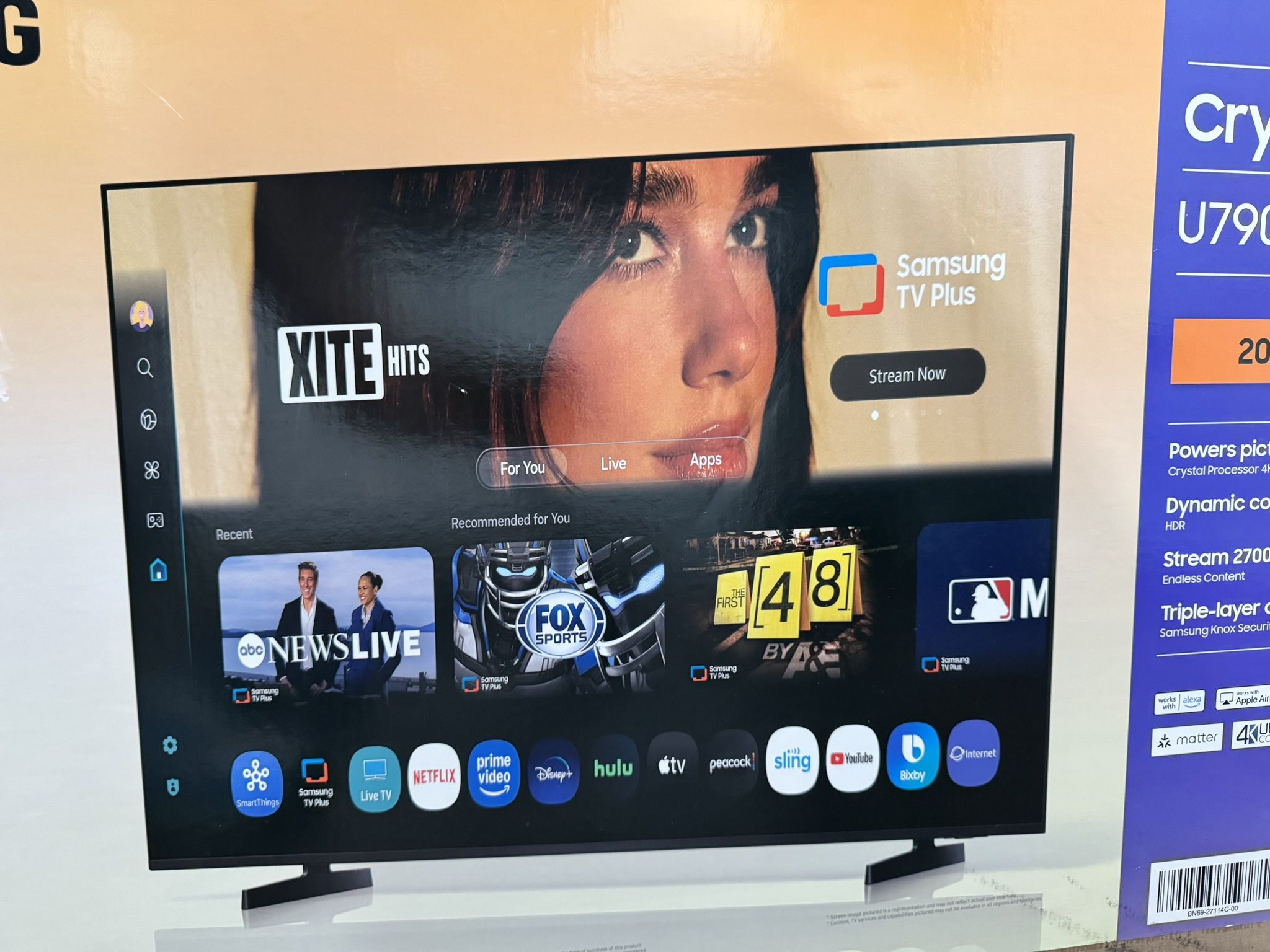 Samsung Tv 43” Crystal UHD