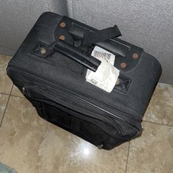 Small Luggage 