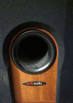 POLK Audio R50 floor standing tower speakers (2)