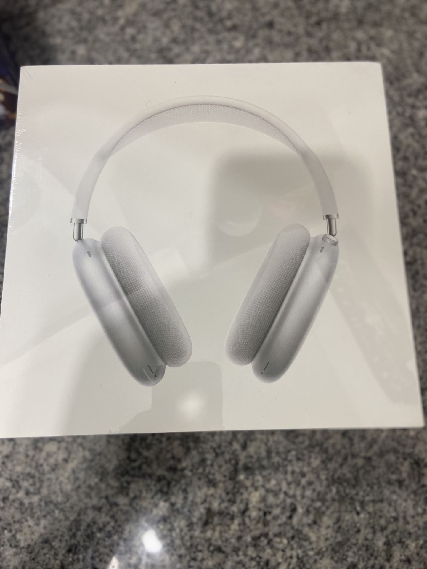 Airpods Pro Max Brand New