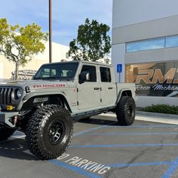 2022 Jeep Gladiator