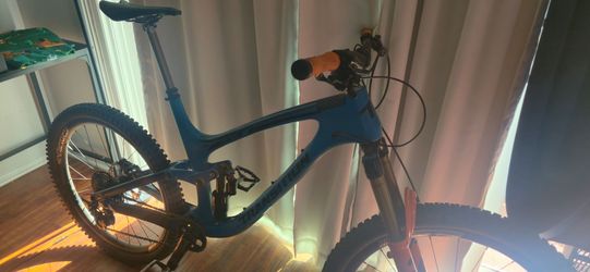 Transition payroll size XL carbon 27.5 Full Suspension Mountain Bike