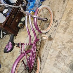Bike  Beach Crozer  HUFFY  20inch VERY Good Tires And Tupes WORK Bearfect EVERYTHING IS Good 