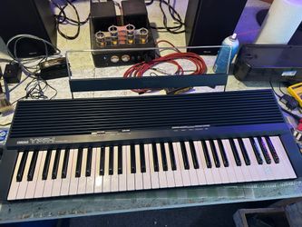 Vintage Yamaha YPR-1 keyboard/piano