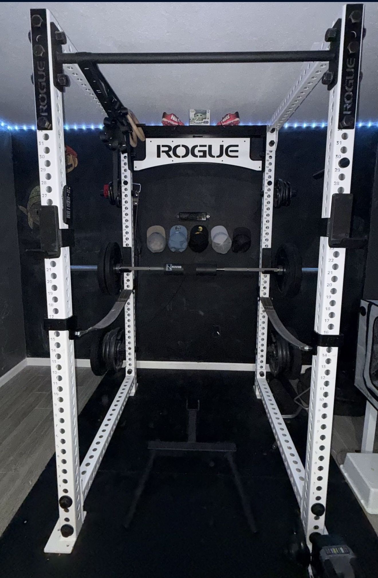 Rogue RM-4 Monster Rack w/ Attachments — Excellent Shape 