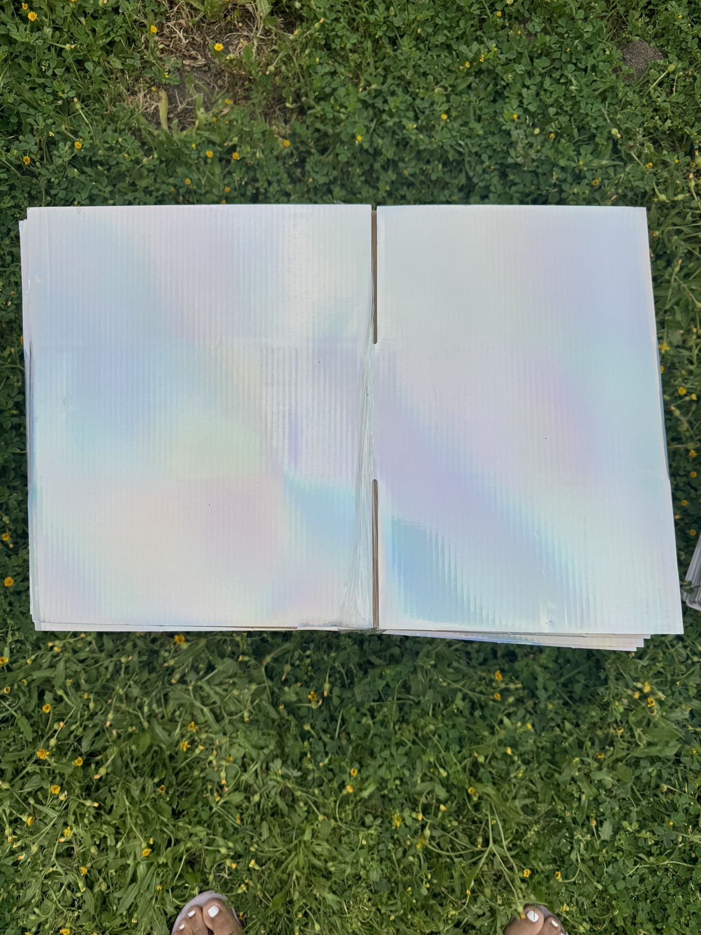 Holographic Shipping boxes 