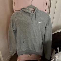 Nike Men’s Hoodie Worn 