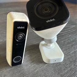 Vivint Camera And Ring Camera 