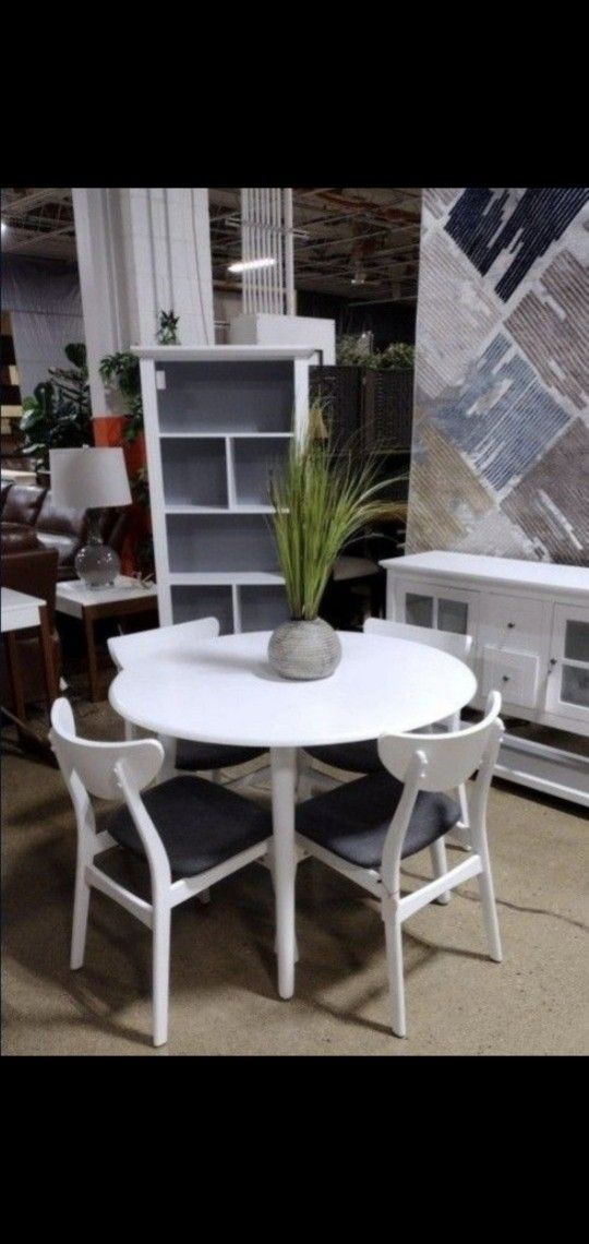 White / Gray Mid Century Modern Style Dining Set (New)