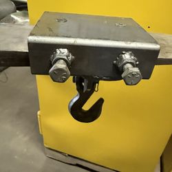 FORKLIFT ATTACHMENT W HOOK