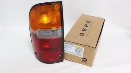 Depo Rear Left Tail light for 1(contact info removed) Toyota Tacoma (contact info removed)L