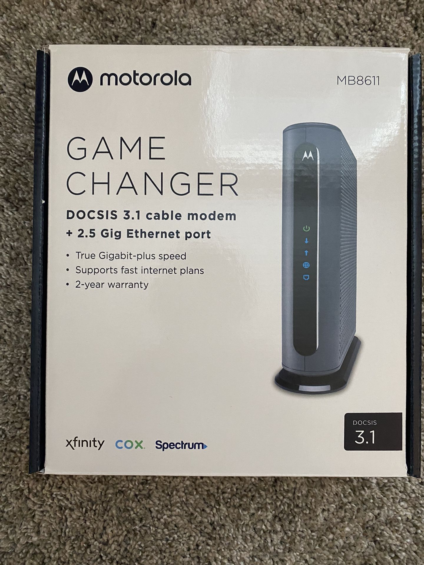 Motorola MB8611 Modem BRAND NEW OBO