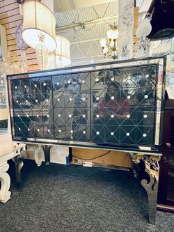 AICO By Michael Amini HOLLYWOOD SWANK Sideboard - NY