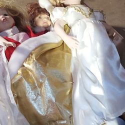 Porcelain Dolls 