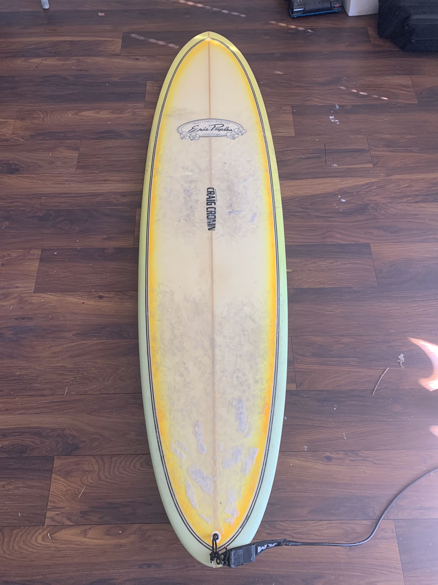 Egg Shape/ Fun Surfboard 7’5”