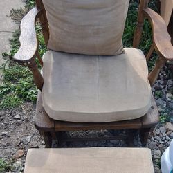 Rocking Chair 