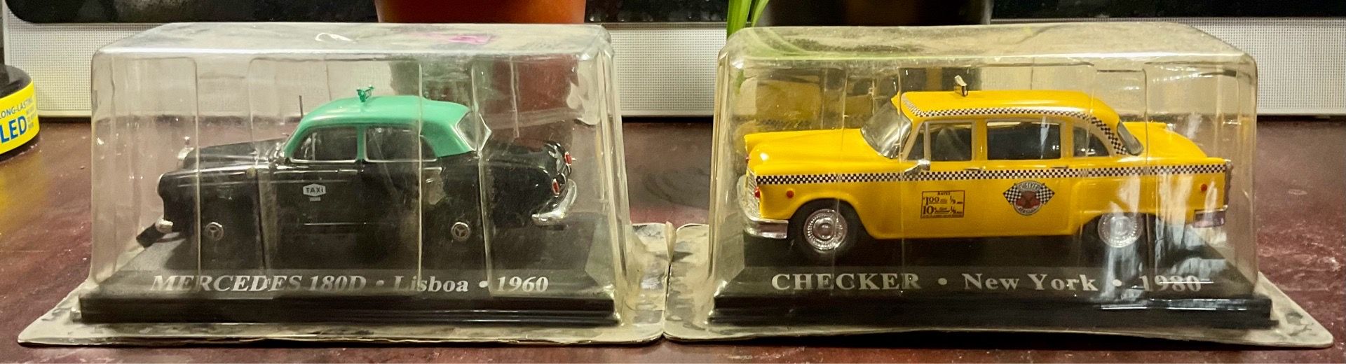 Collectible car models Mercedes 180D and Checker