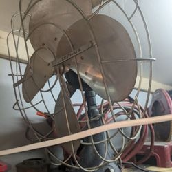 Vintage Antique Hunter Zephair Fan 