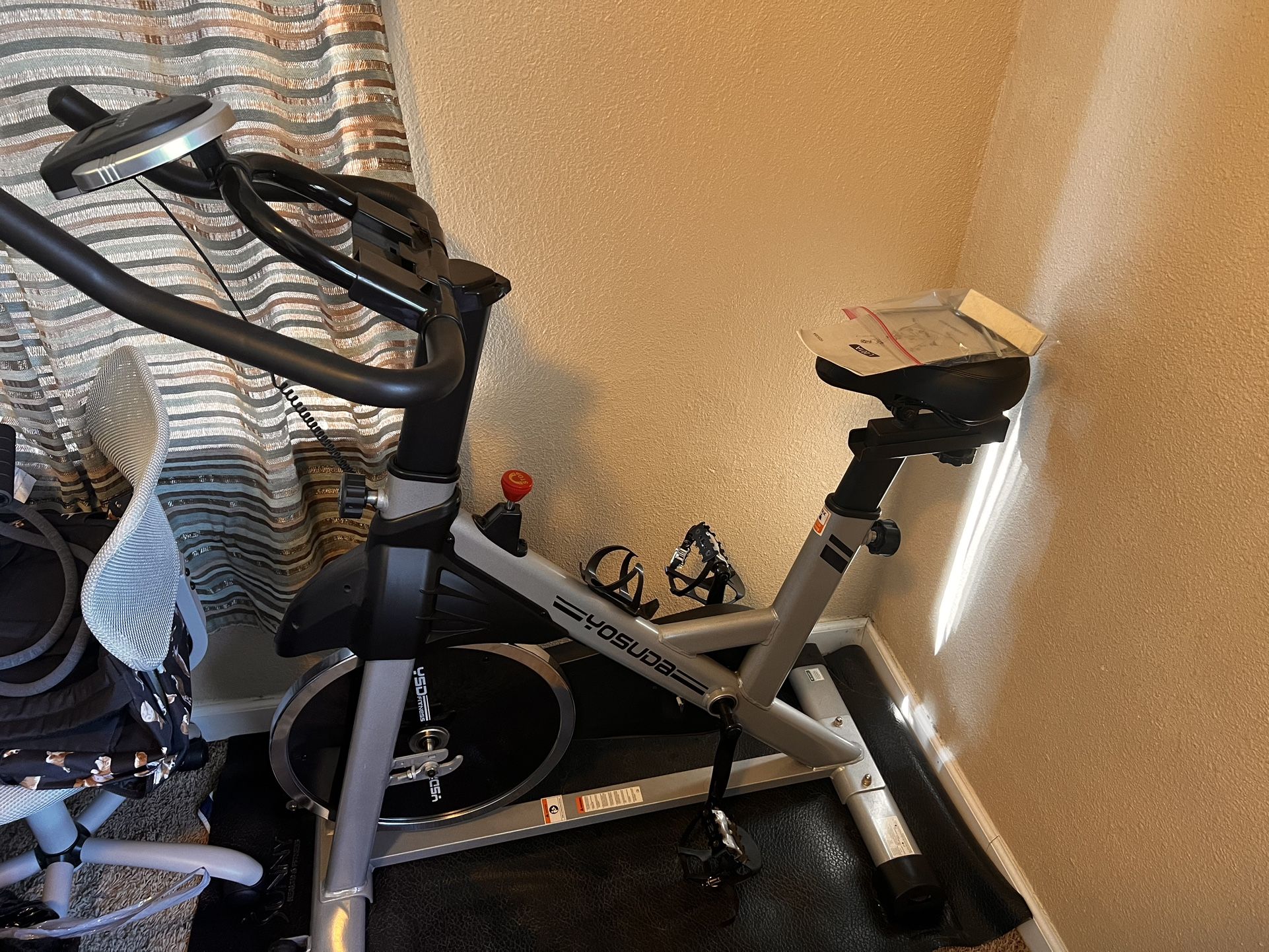 YOSUDA Stationary Exercise Bike