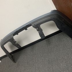 2018 -2021 LAND ROVER RANGE ROVER FULL SIZE HSE REAR BUMPER OEM