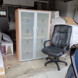 Desk with (optional) chair