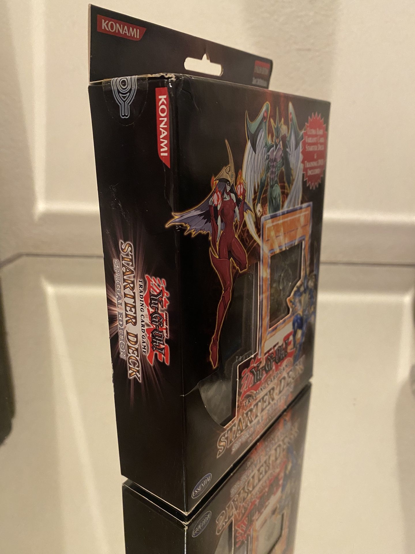 yugioh starter deck 2006 Amazon.com: Yu-Gi-Oh! - Dark Blade (YSD-EN004) - Starter Deck 2006 -  Unlimited Edition main image 1