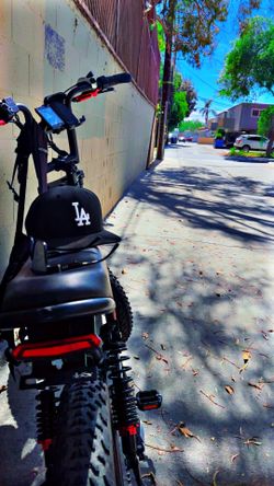 Amyet S8 electric bike.