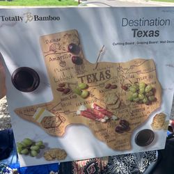 Totally Bamboo Destination Texas Cutting Board Serving Grazing Wall Decor NEW