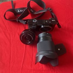 Sony A6000 DSLR Camera W/ Lenses & Tripod