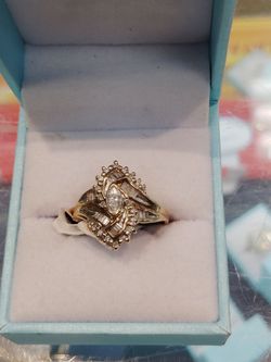 Lady's ring