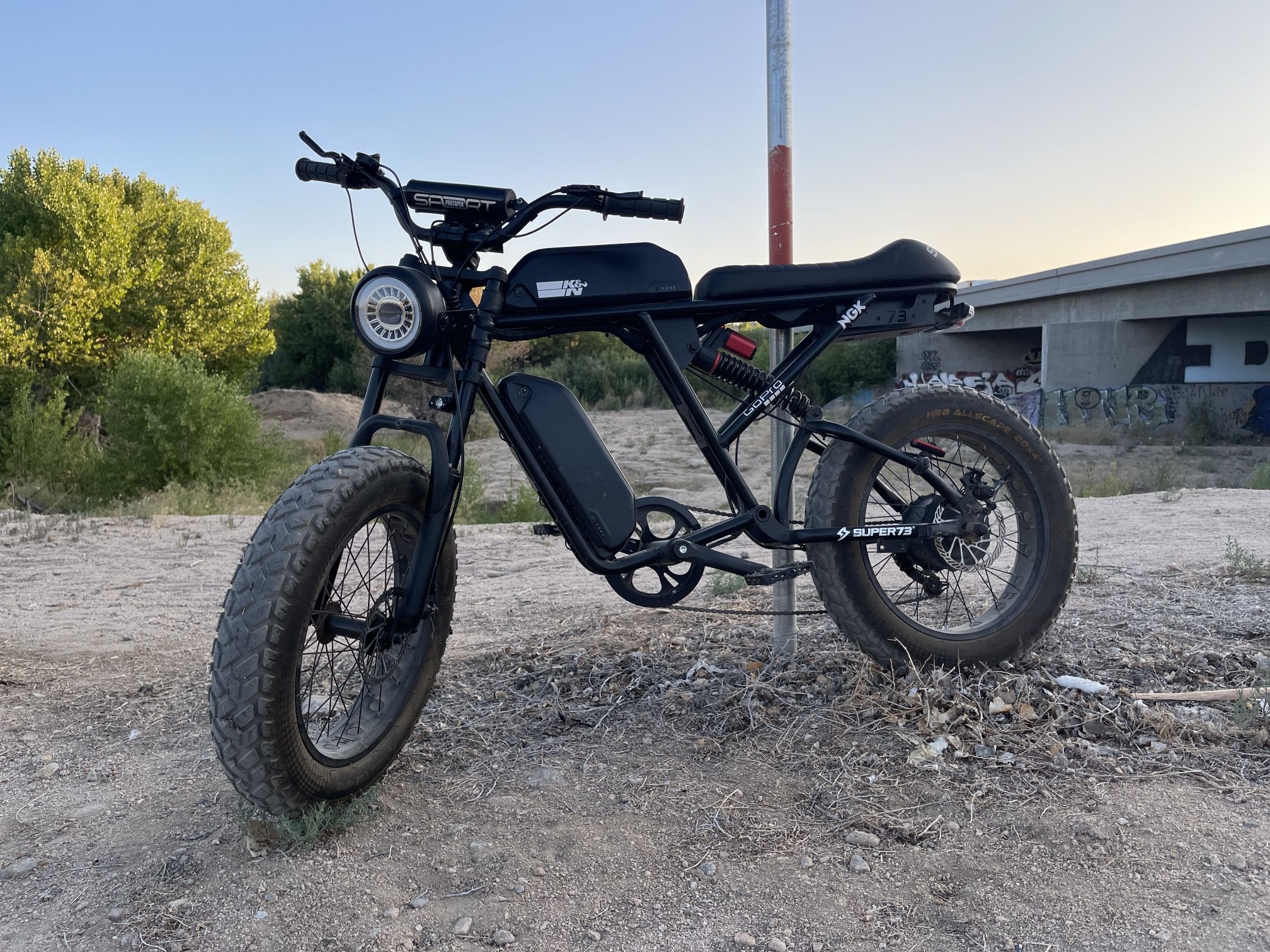 750 Watt is eBike Electric Bike SUPER 73 1:1 Remake 28MPH Dual Battery’s 18AH Fat Tire