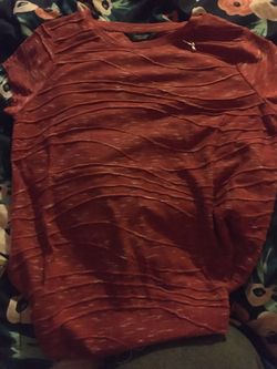 Vera wang maroon shirt
