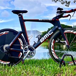 BMC TIME MACHINE TM01. Perfect Condition. Full Dura Ace Components. 