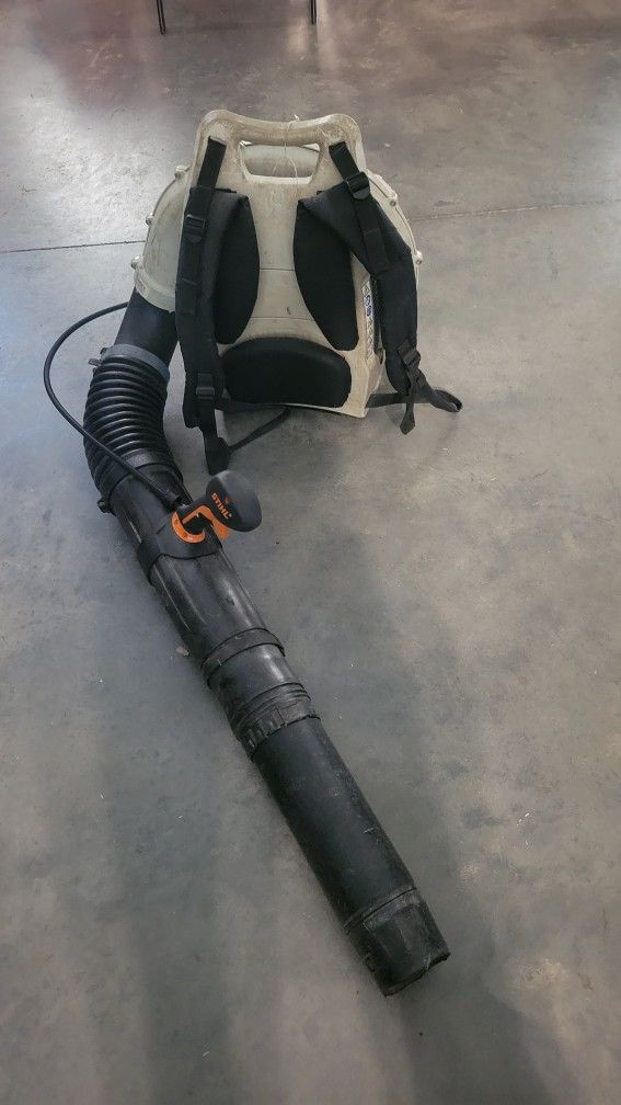 Stihl 700 BR BLOWER